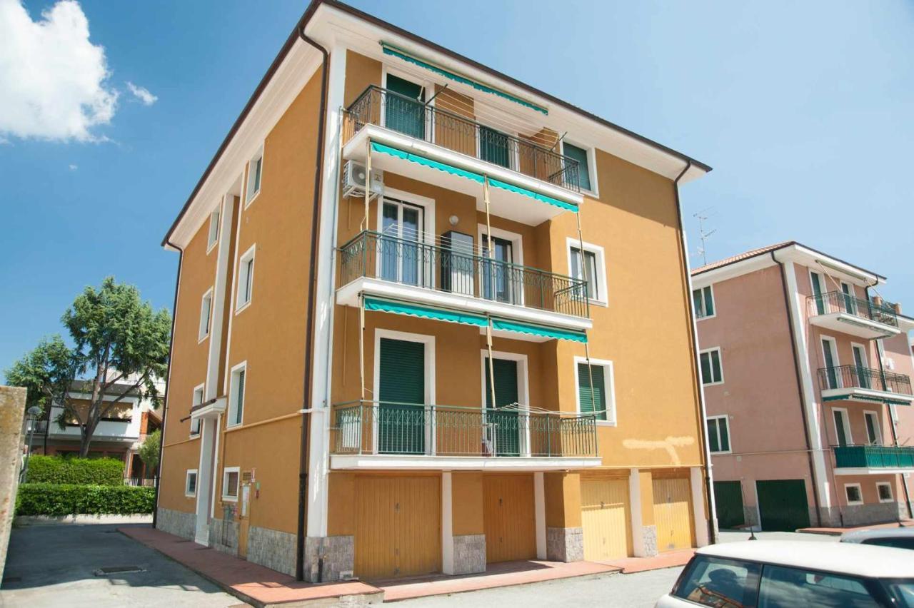 Cipriani 5 Rivieraholiday Pietra Ligure Exterior foto